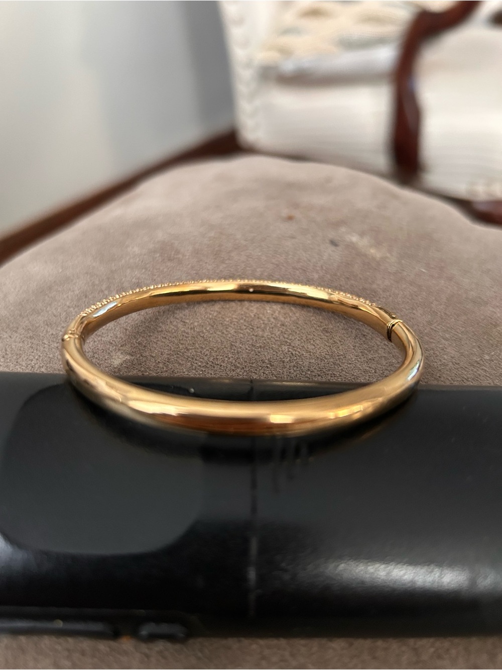 Swarovski gold plated hinged bangle bracelet - Picture 4 of 5